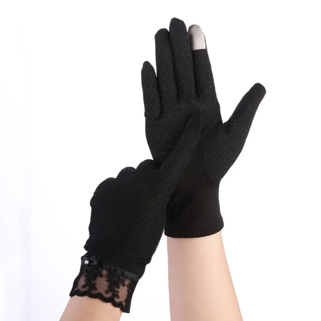 Breathable Gloves