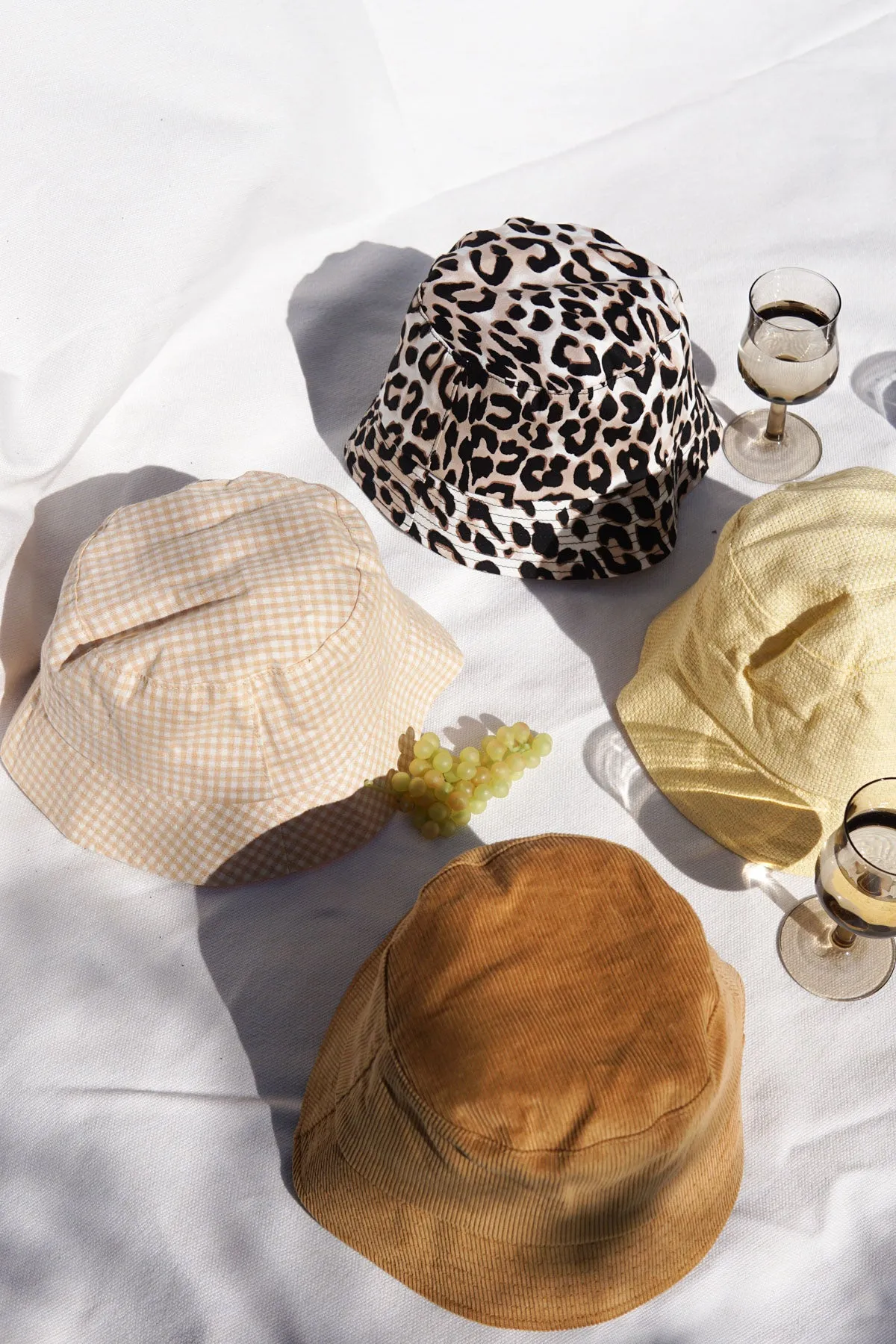 Caramel bucket hat