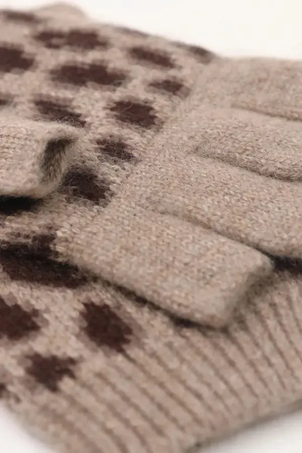 Leopard Print Rib Knit 100 Cashmere Fingerless Gloves