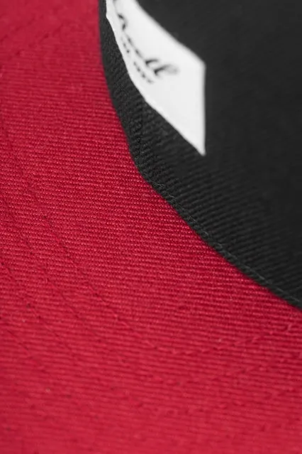 Pitchout 6-Panel Cap - Black / Red