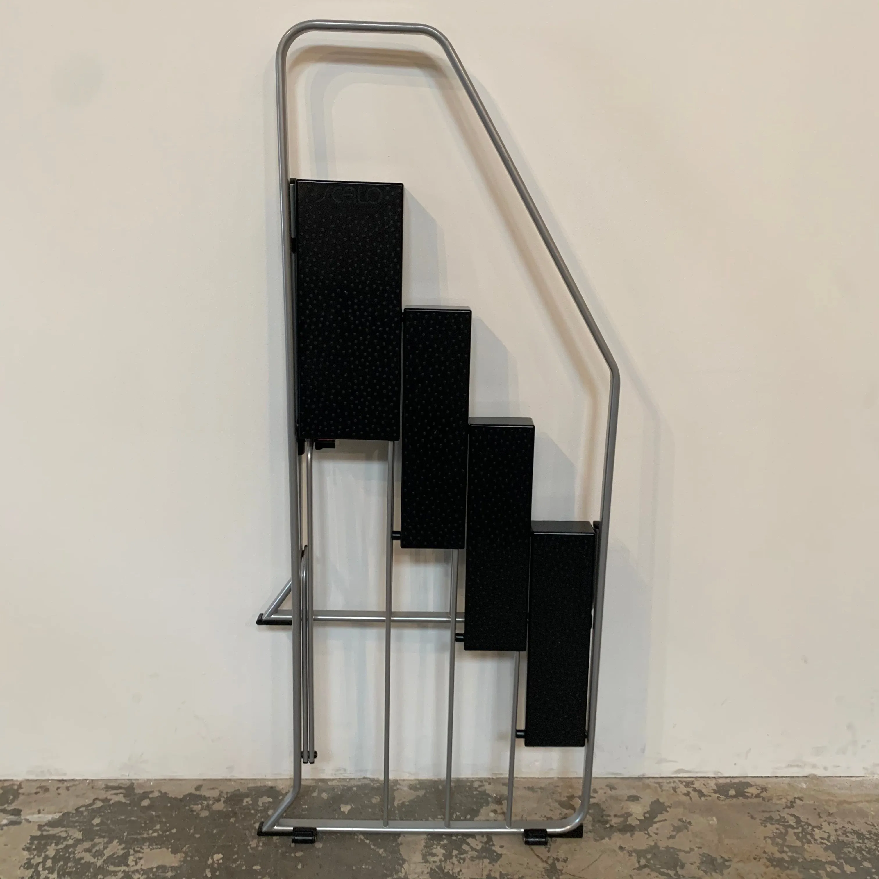 Scalo Step Ladder
