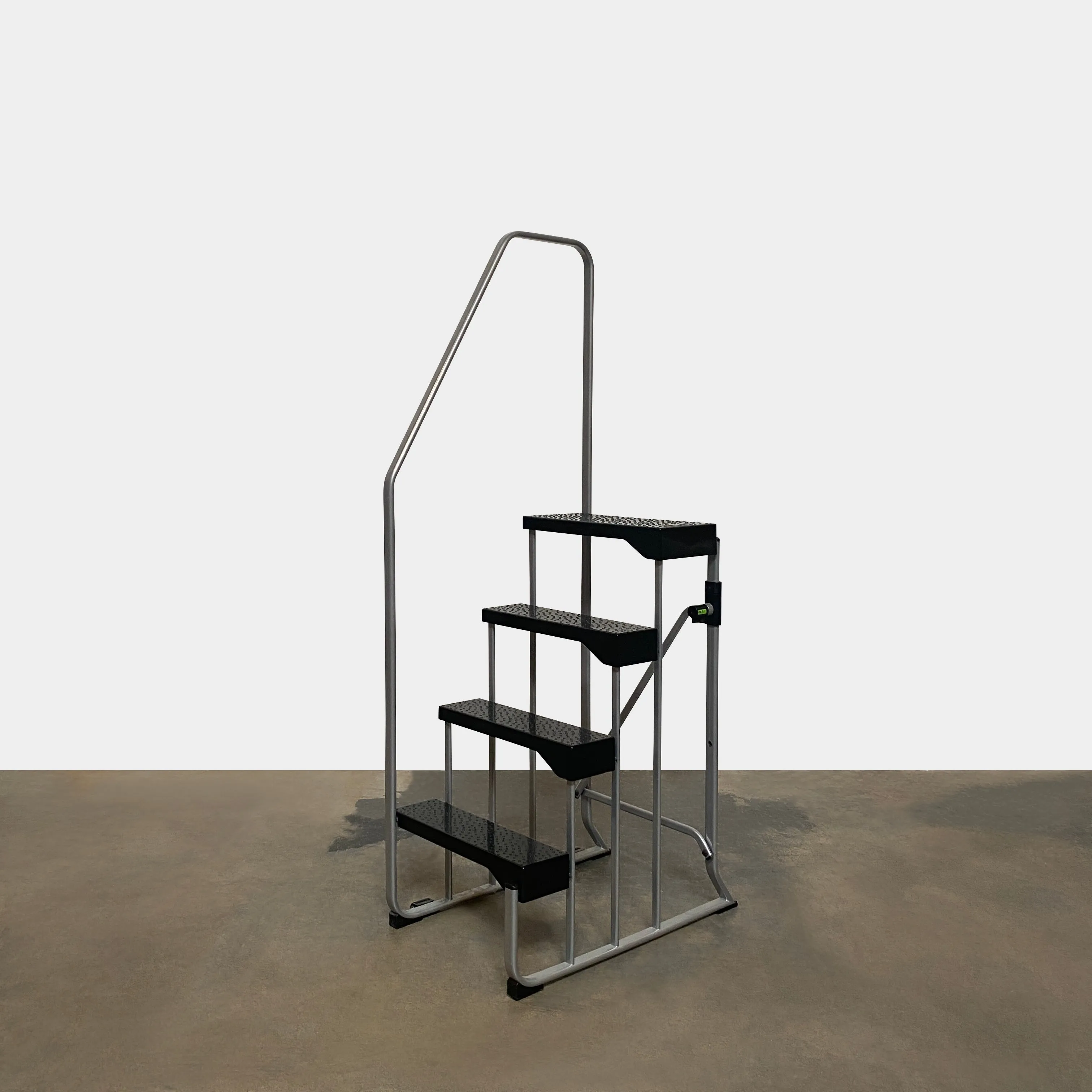 Scalo Step Ladder