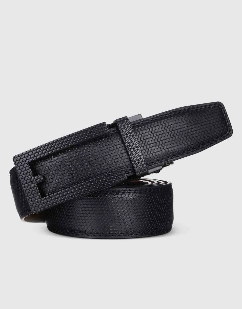 Sophisticated Woven Ratchet Belt